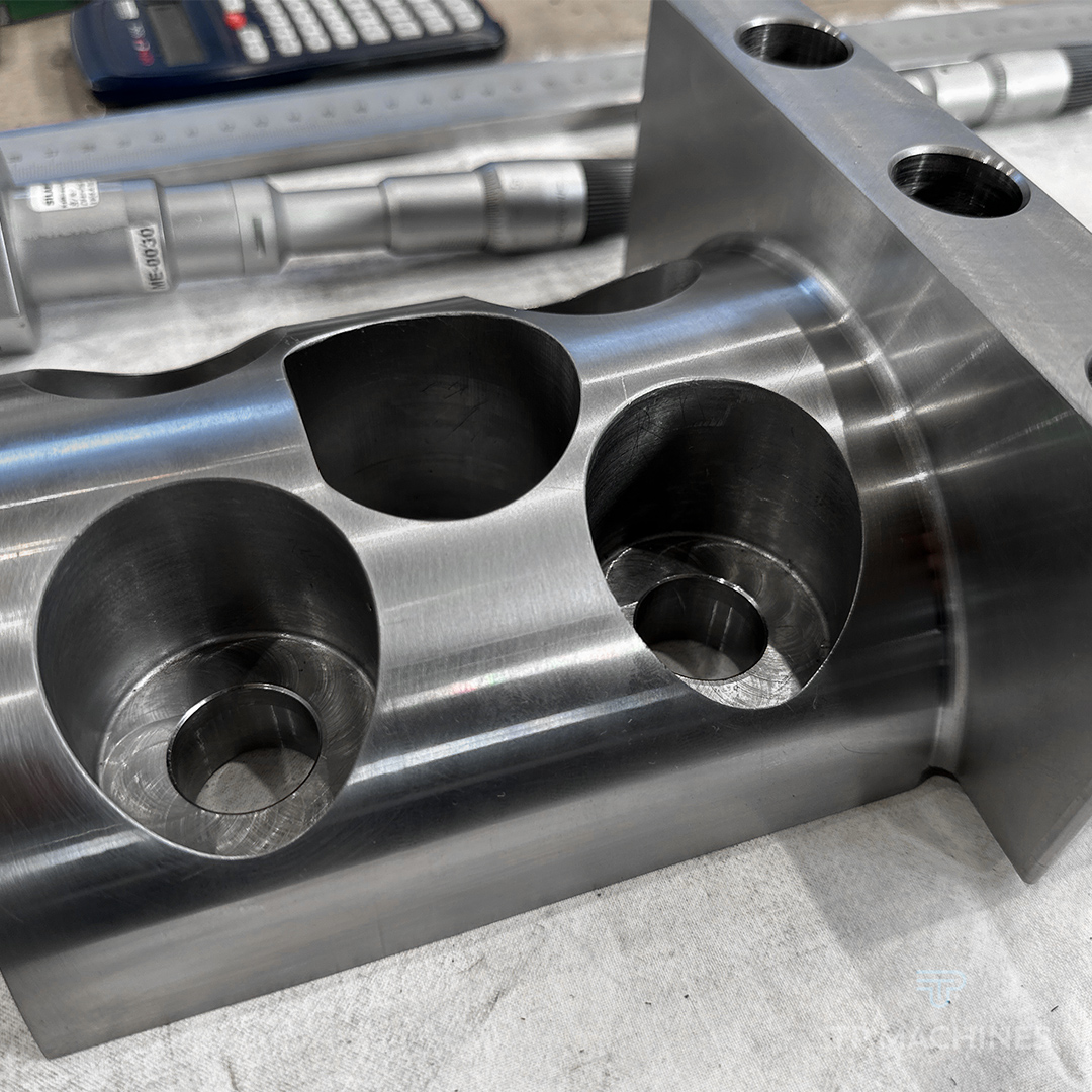 CNC mašina - detalj